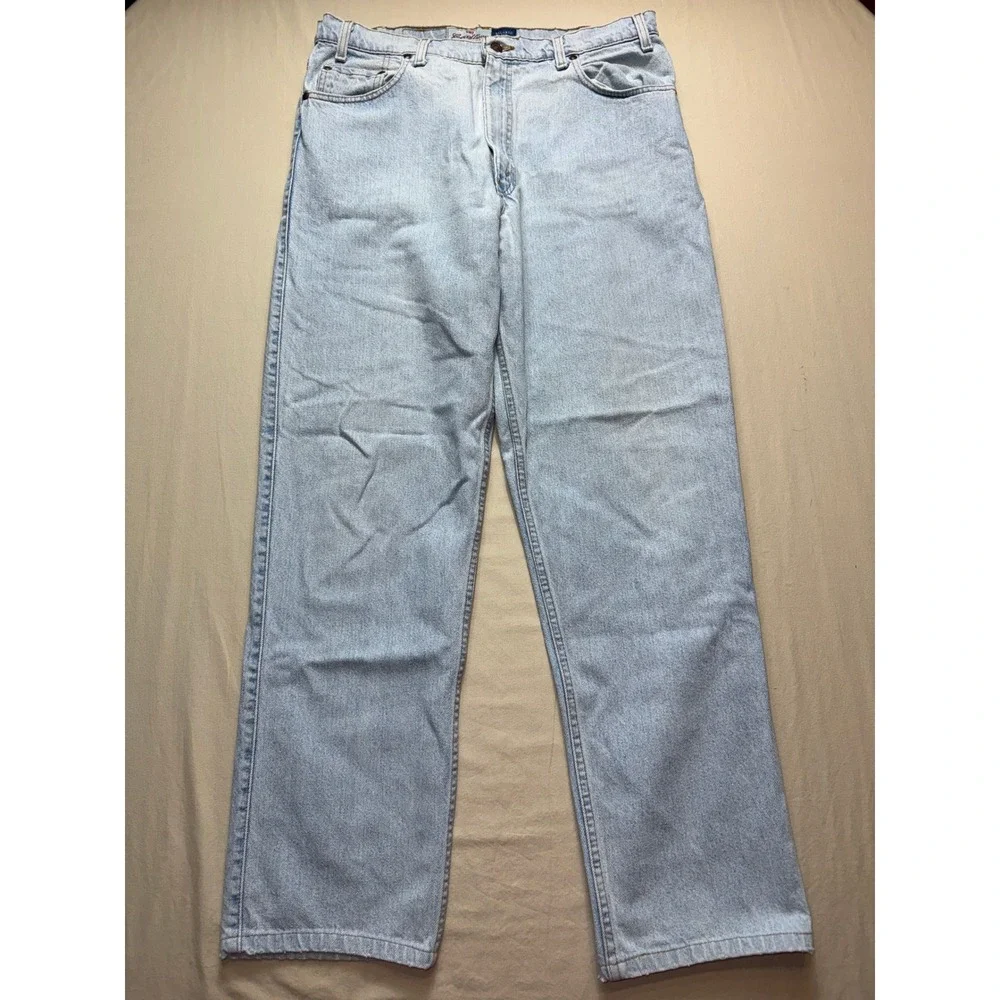 Levis 540 Relaxed Fit Jeans Mens 38x34 Light Wash Blue Denim Made in USA Vintage